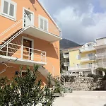 Mimoza Slano