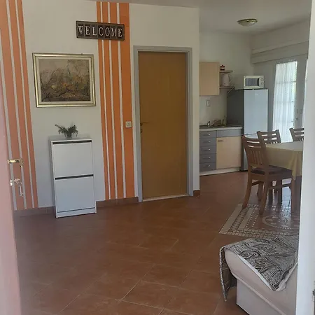Mimoza Apartamento Slano