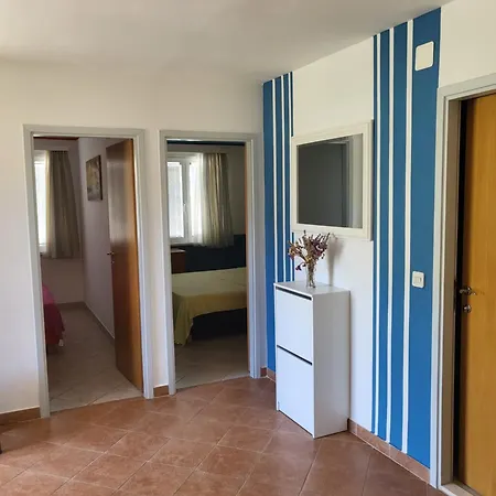 アパート Mimoza *